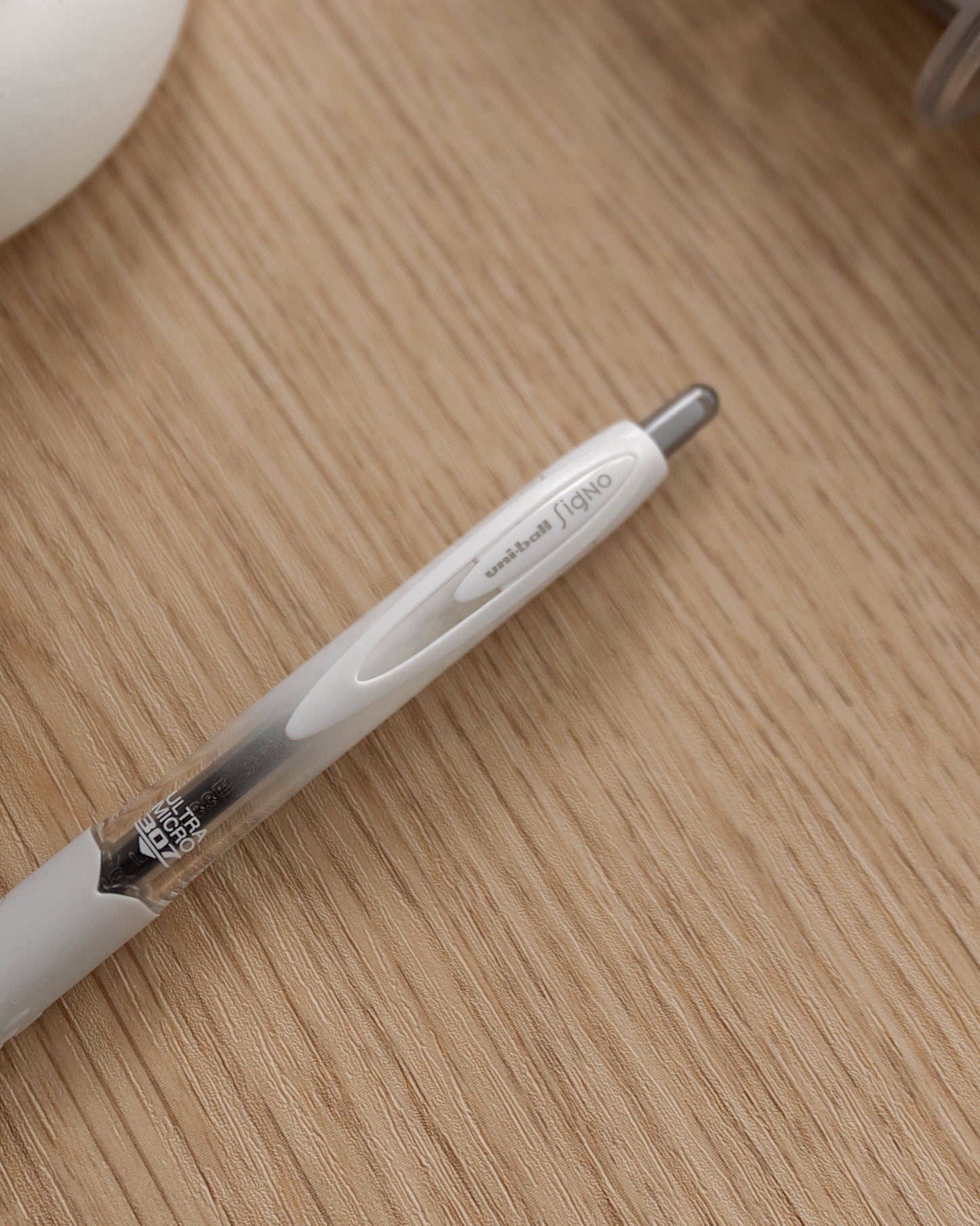 Uniball Signo 307 Gel Pen